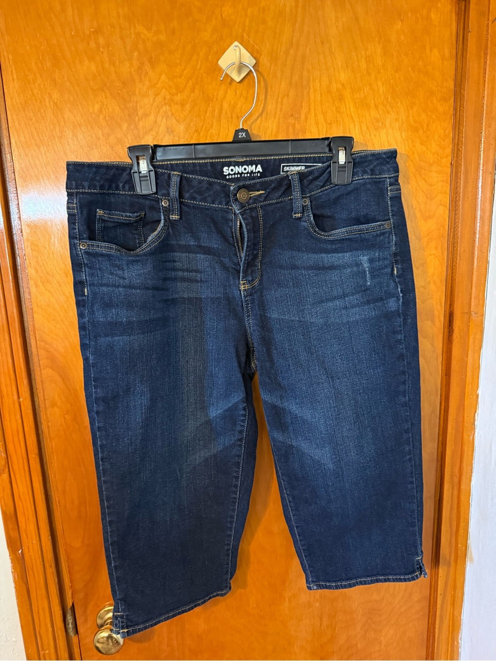 SONOMA Dark Blue Cropped Skimmer Length Jeans